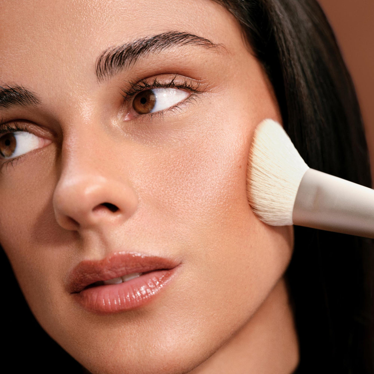 the-bronzer-brush-z3 Bronzer_Brush.jpg
