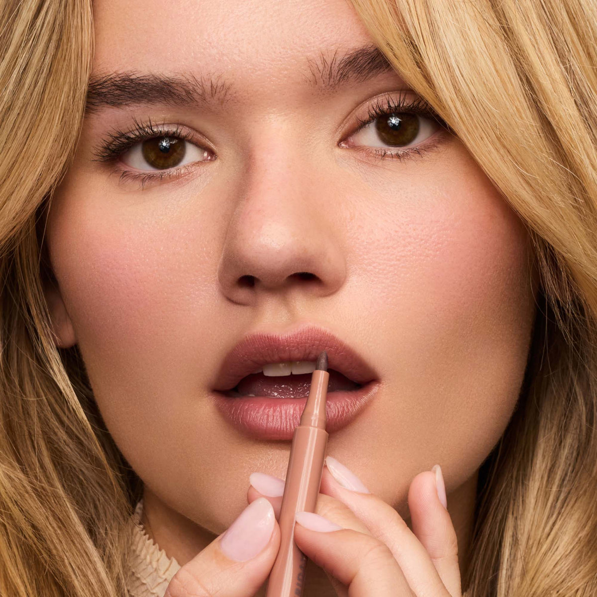 flushed-lip-stain-almond-h9 FlushedLipStain_Almond_9.jpg