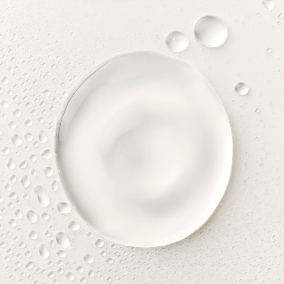 jet-lagtm-skin-soothing-hydration-mist-p5 PDP-JL-Mist-Supplemental-Goop_2025.jpg