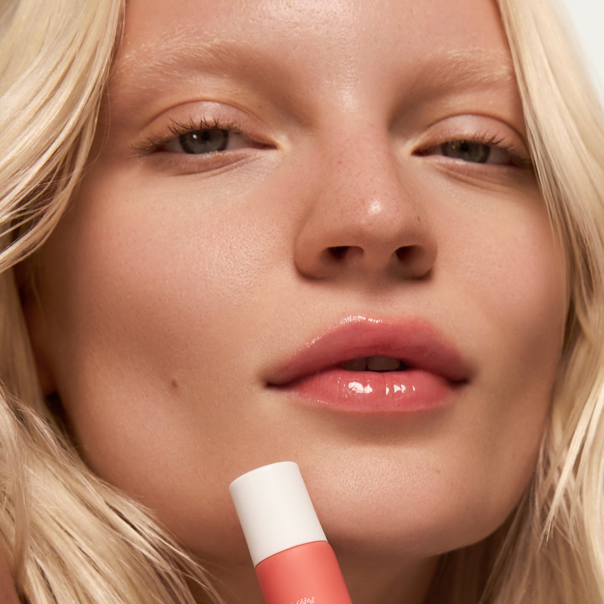 lip-butter-balm-poppy-p3 PDP_LBB-Poppy-1.jpg